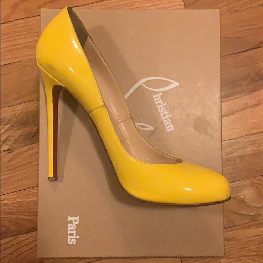 Christian Louboutin pumps